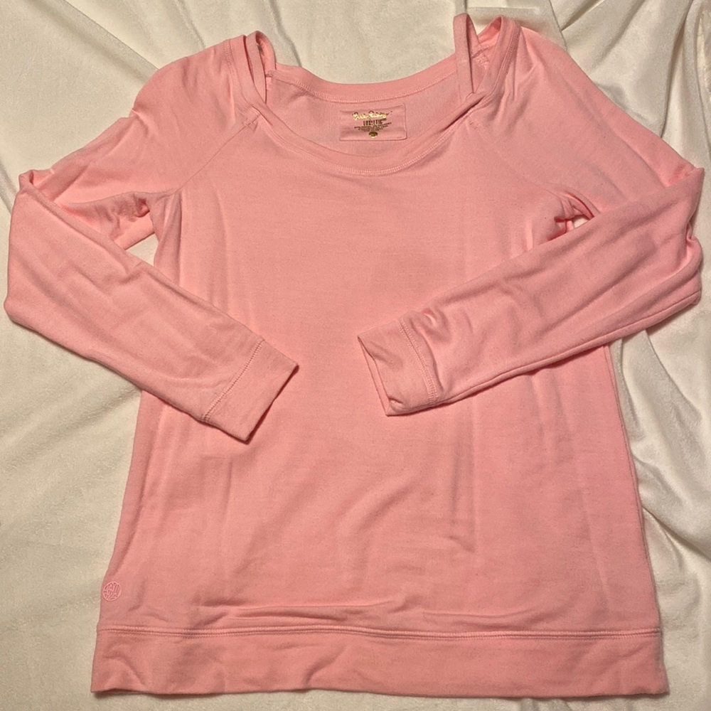 Lily Pulitzer pink long sleeve top. Buttery soft, thin material.